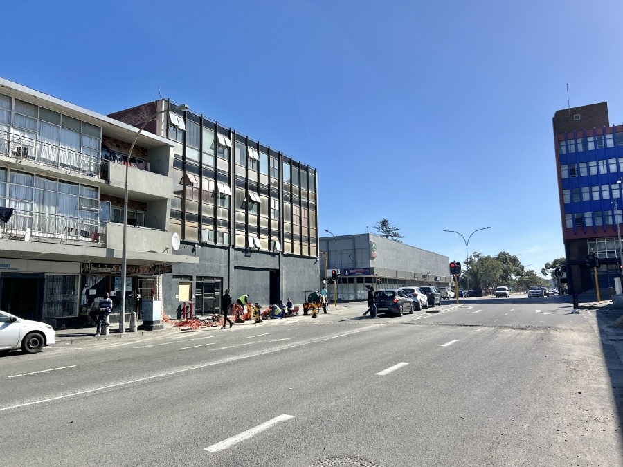 Commercial Property for Sale in Parow Western Cape